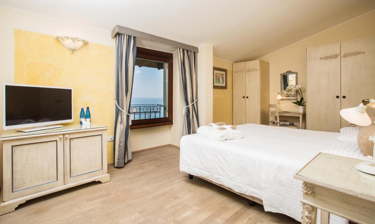 Hotel Spiaggia D'Oro - Charme & Boutique - Garda Lake Collection Salo Exterior photo